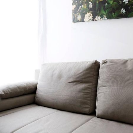 Sc 06 By Rockchair Apartments L Superhost Status L 4 Bedrooms Boxspringbeds 2 Bathrooms Balcony Elevator - Cozy Family & Business Flair Welcomes You! ベルリン エクステリア 写真