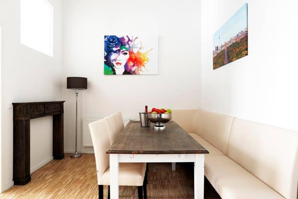 Sc 06 By Rockchair Apartments L Superhost Status L 4 Bedrooms Boxspringbeds 2 Bathrooms Balcony Elevator - Cozy Family & Business Flair Welcomes You! ベルリン エクステリア 写真